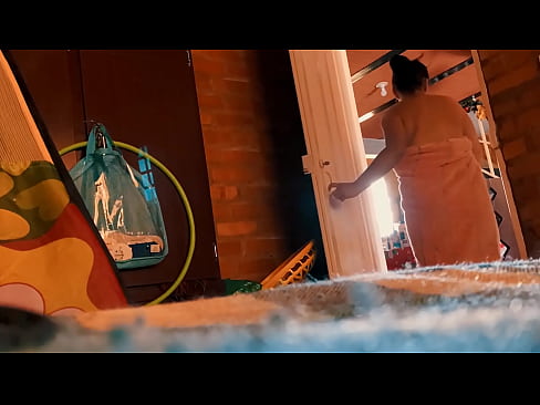 ❤️ আমার চাচা ঝরনা মধ্যে আমাকে অনুসরণ, তিনি আমাকে fucks যখন আমি একটি গোসল নিতে. ☑ অ্যানাল ভিডিও ﹏